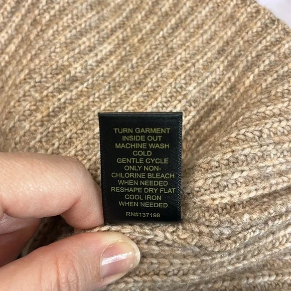 House Of Harlow Knit Skirt - Picture 6 of 6